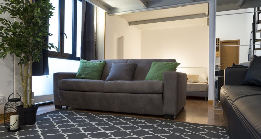 Altido Crocetta Loft Set Apartment Милано Екстериор снимка
