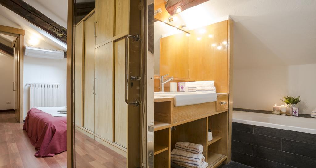 Altido Crocetta Loft Set Apartment Милано Екстериор снимка